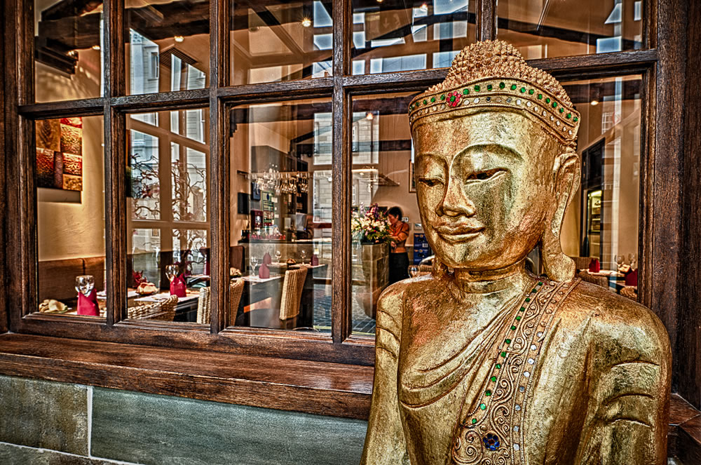 11-10-11 - Spirit of Thai 298_HDR-2.jpg